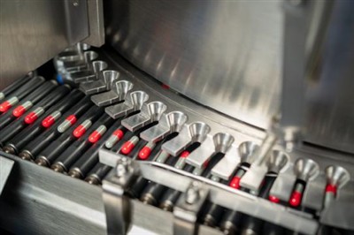 पूरी तरह से स्वचालित कैप्सूल उत्पादन लाइनें: प्रौद्योगिकी, निर्माता और उद्योग...